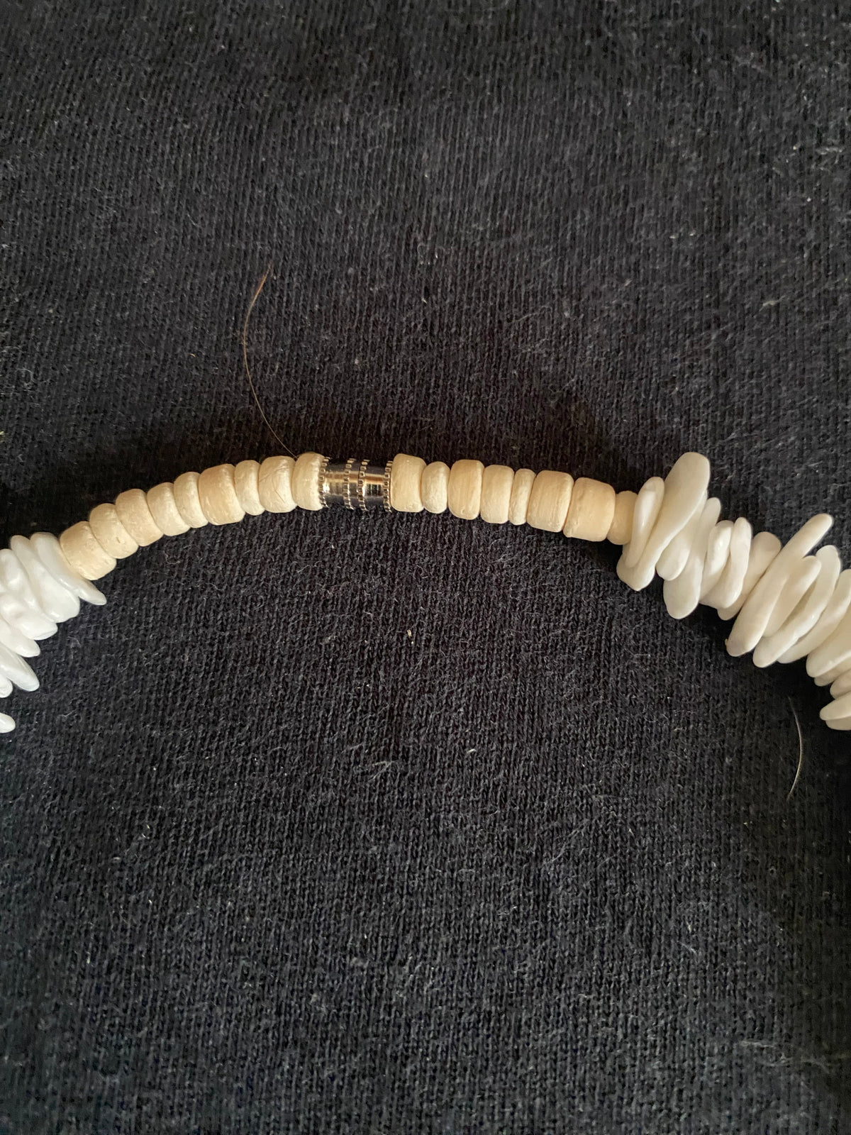 18" White Rose Clam Shell Necklace
